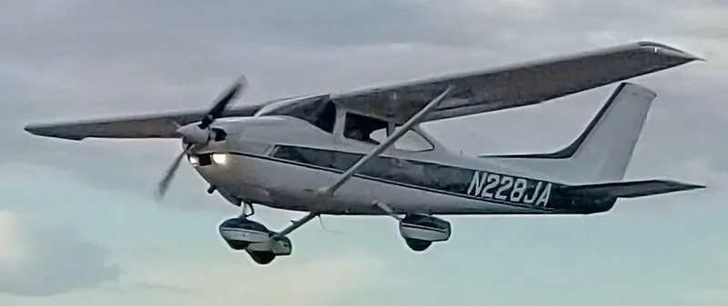 1976 Cessna 182P for sale