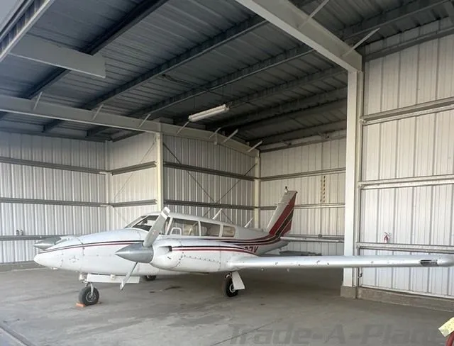1969 Piper Twin Comanche