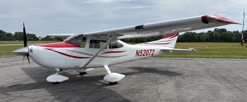 2002 Cessna 182T for sale