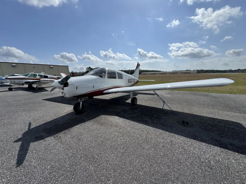1975 Piper PA-28 Cherokee
