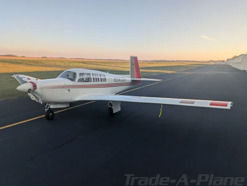 1967 Mooney M20F