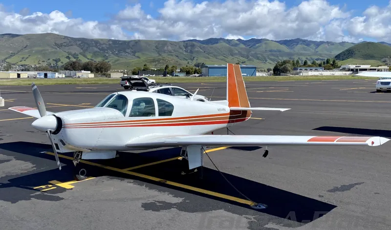 1963 Mooney M20C