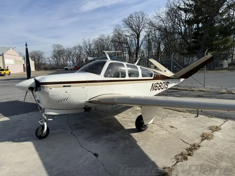 1976 Beechcraft V35B