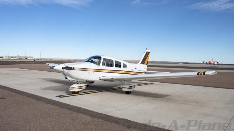 1980 Piper PA-28-236