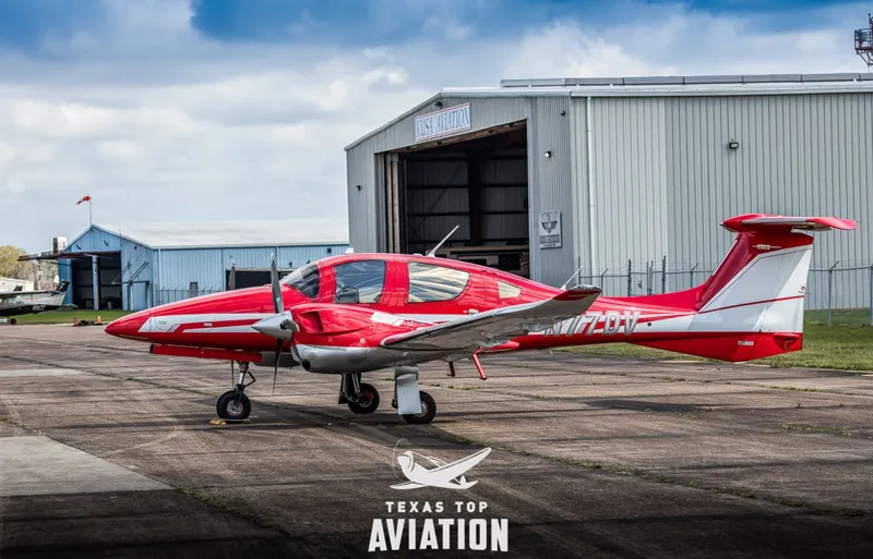 2017 Diamond DA62 for sale