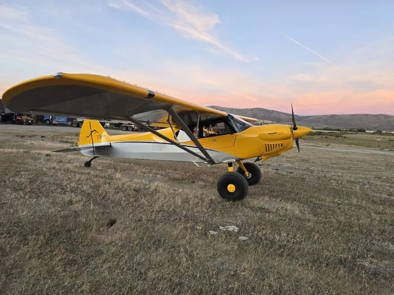 Cubcrafters CC393I-215 XCUB