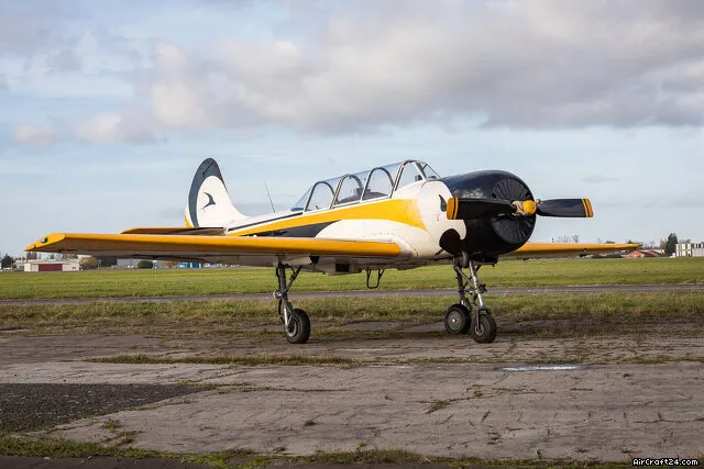 1987 Yakovlev YAK-52