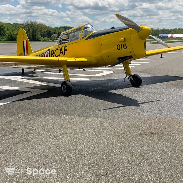 1952 DE HAVILLAND Havilland DHC-1 Chipmunk (sold)