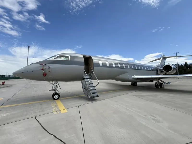 2021 Bombardier Global G7500/8000