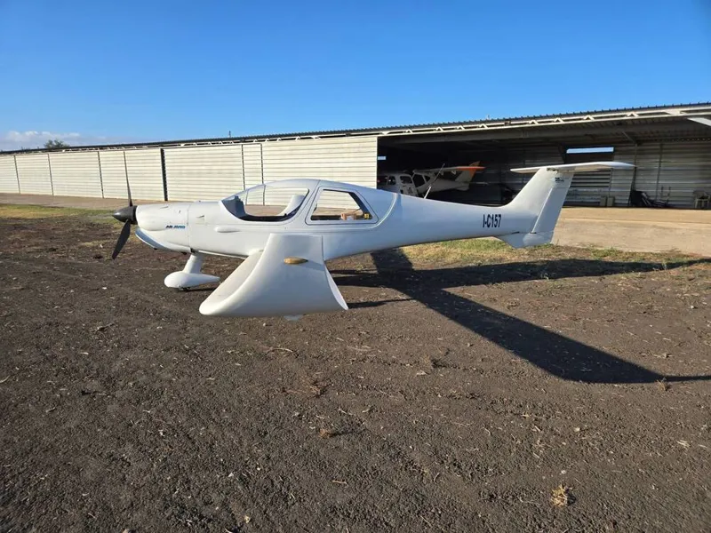 2011 Dyn Aero MCR-4 S