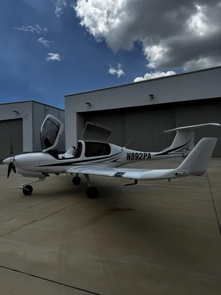 2023 Diamond DA40 for sale