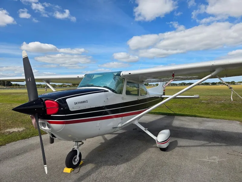 1977 Cessna 172N for sale