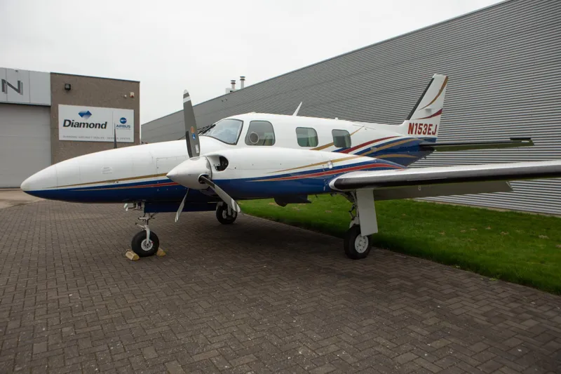 Piper Mojave
